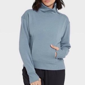 🍂All in Motion Grey Pullover Sweater